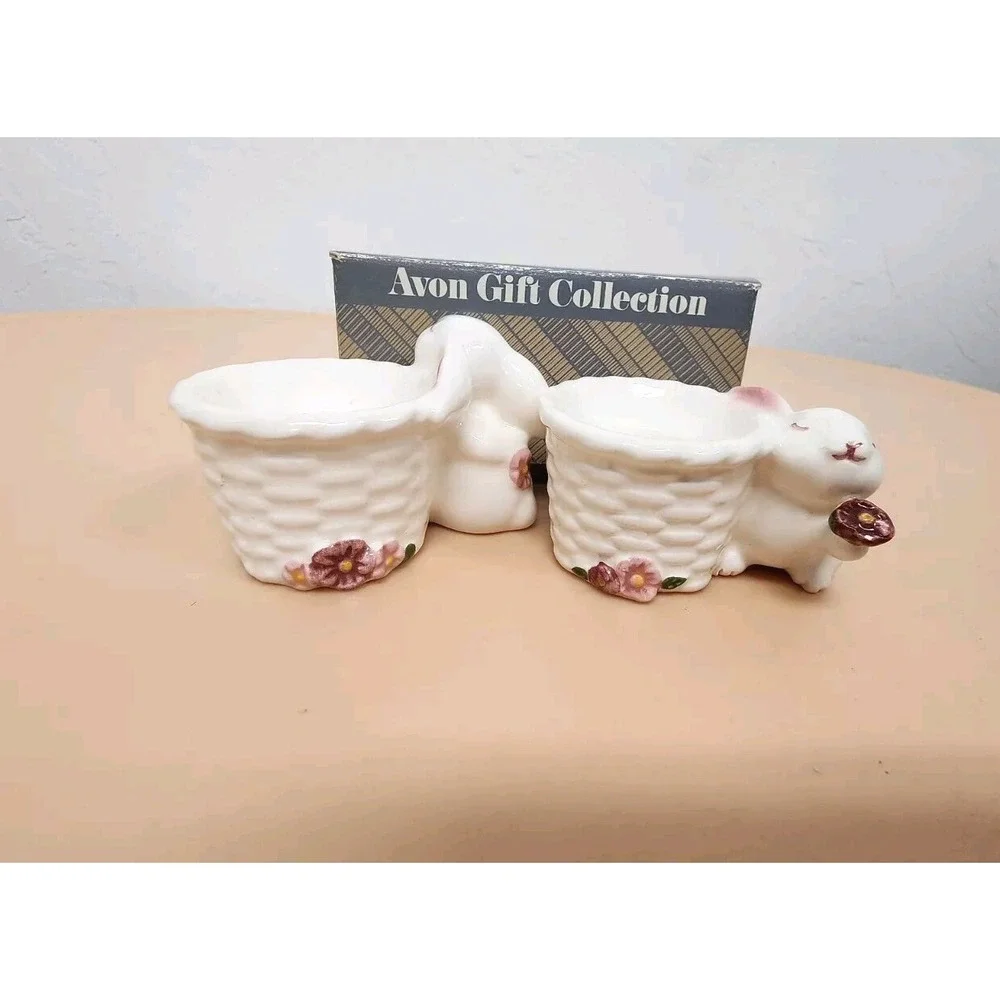 Vintage 1982 Avon Set Of 2 Ceramic Bunny Taper Holders.‎ Made In Brazil